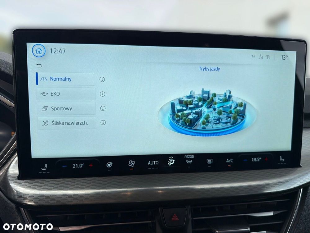 Ford Kuga - 30