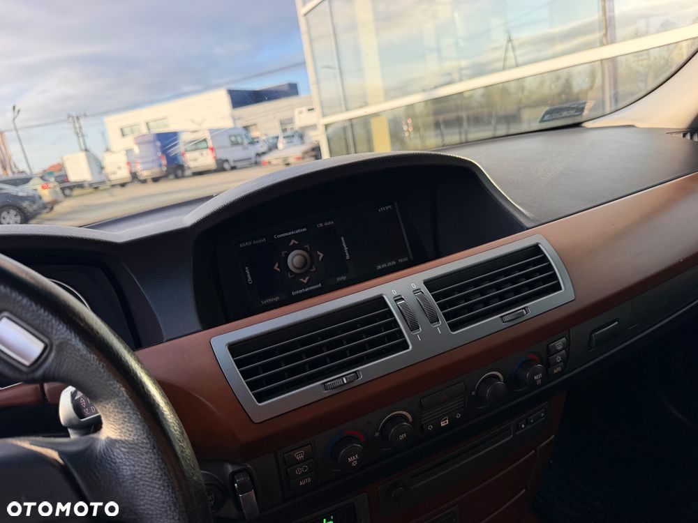 BMW Seria 7 730d - 21