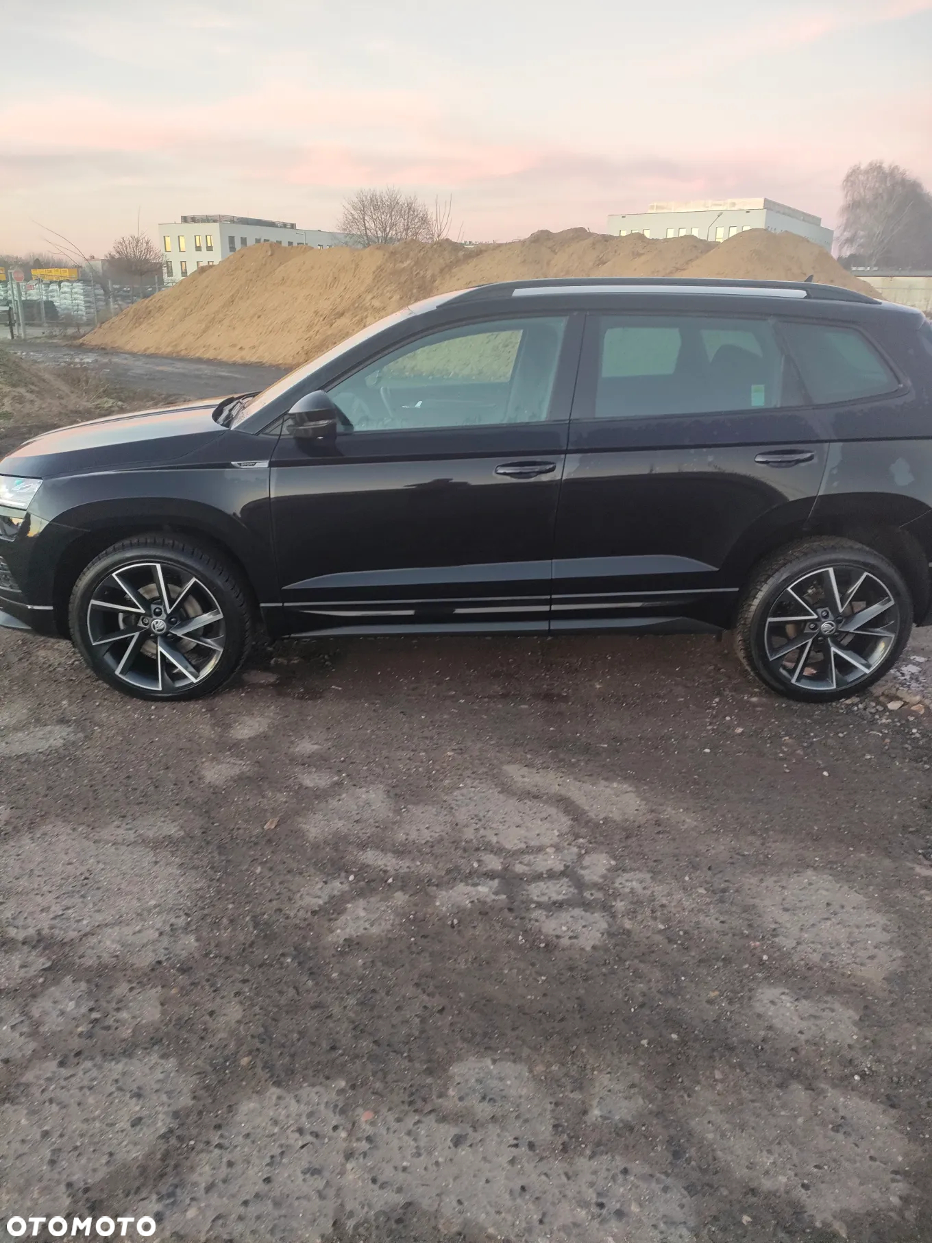 Skoda Karoq 1.5 TSI ACT 4x2 Sportline DSG - 2