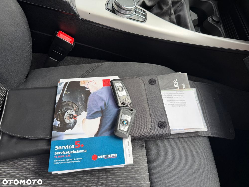 BMW Seria 1 118d - 16