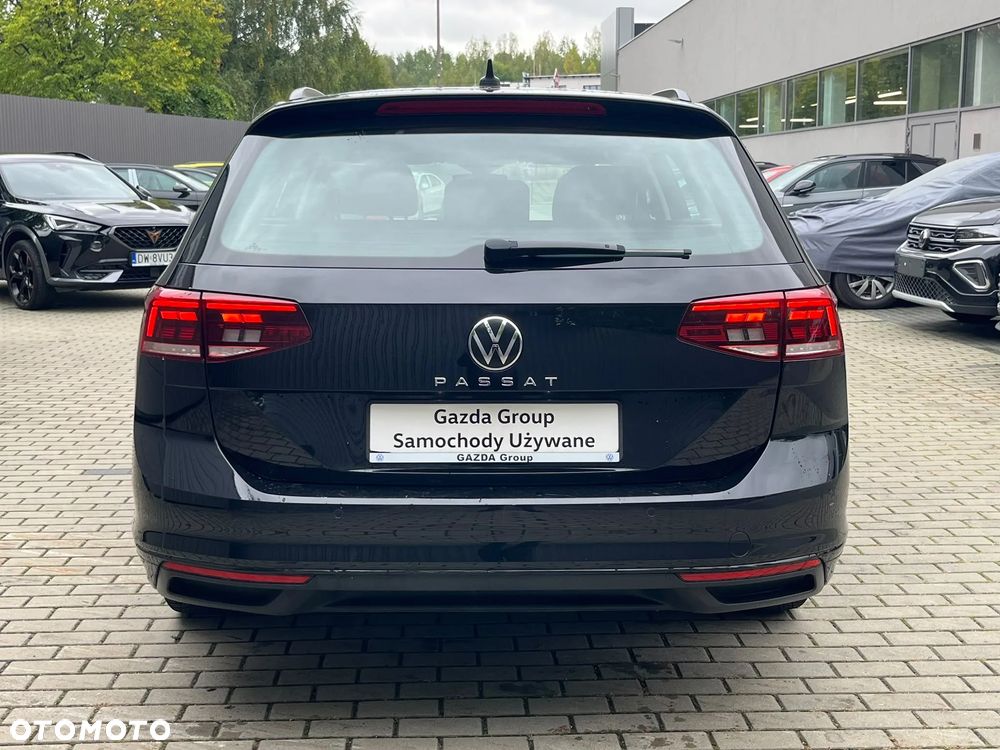Volkswagen Passat 1.5 TSI EVO Essence DSG - 8