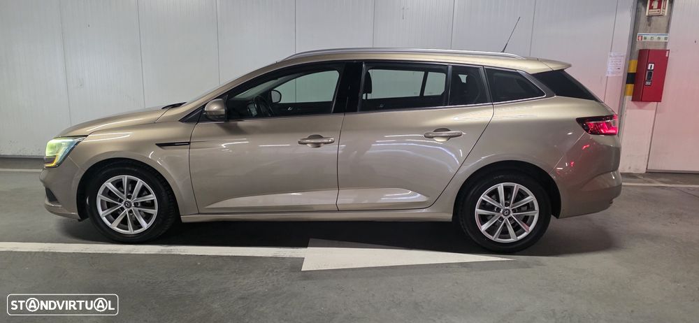 Renault Mégane Sport Tourer ENERGY dCi 130 BOSE EDITION - 12