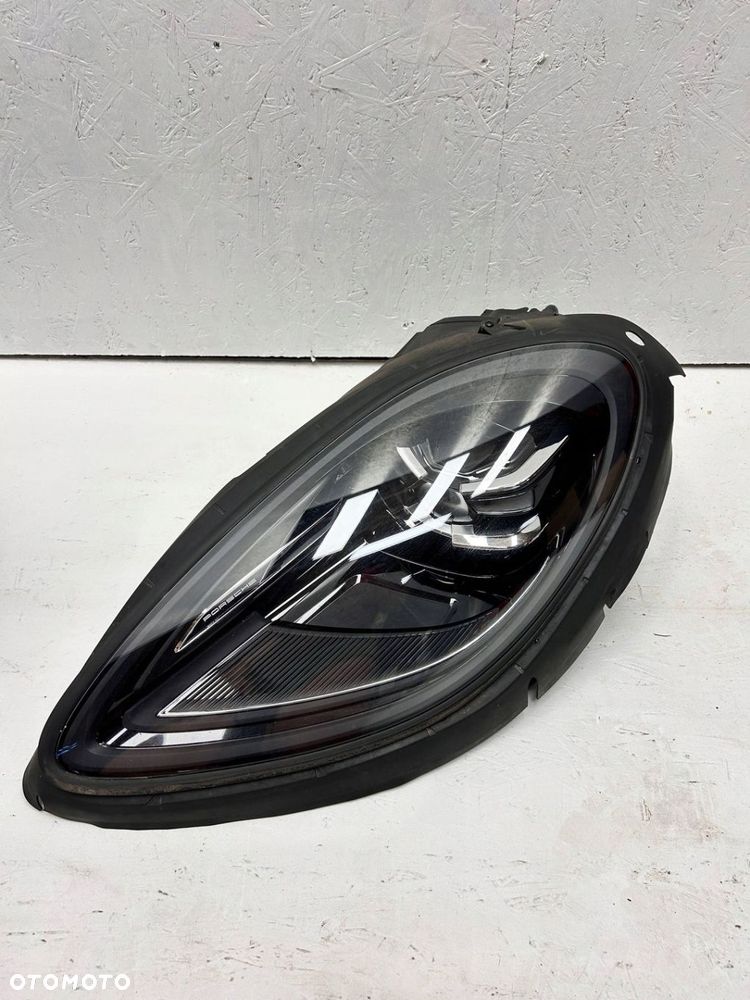 Porsche Macan II LIFT 95B 2023 Lampa PRAWA LEWA 95B941015F 95B941016F - 7