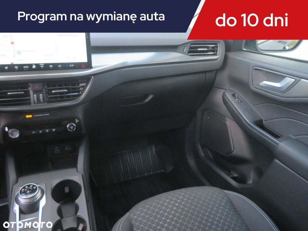 Ford Kuga - 10
