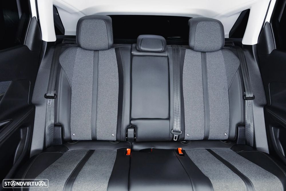 Peugeot 3008 1.2 PureTech Allure J18 - 7