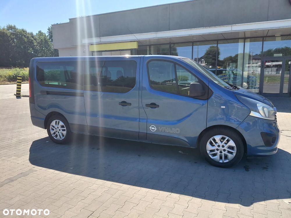 Opel Vivaro L2H1 2,9t Elegance Business - 11
