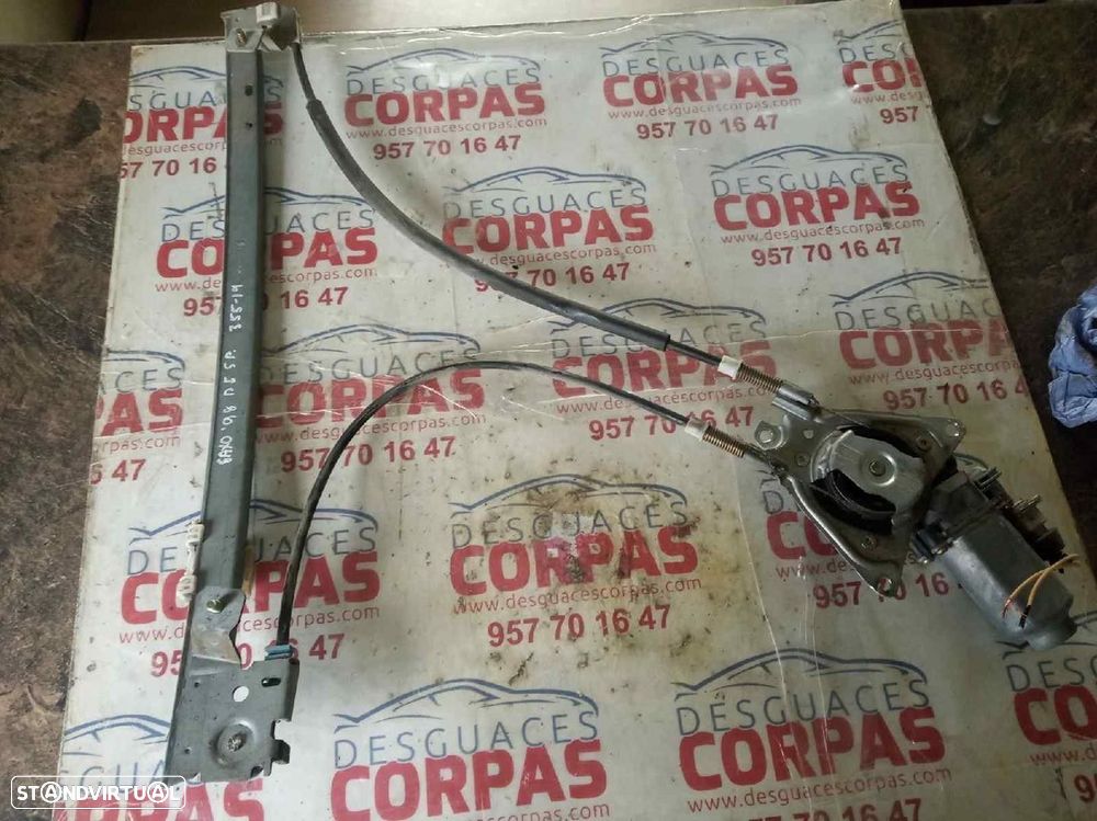 ELEVADOR DE VIDRO FRONTAL ESQUERDO CITROEN SAXO 1999 - - 4