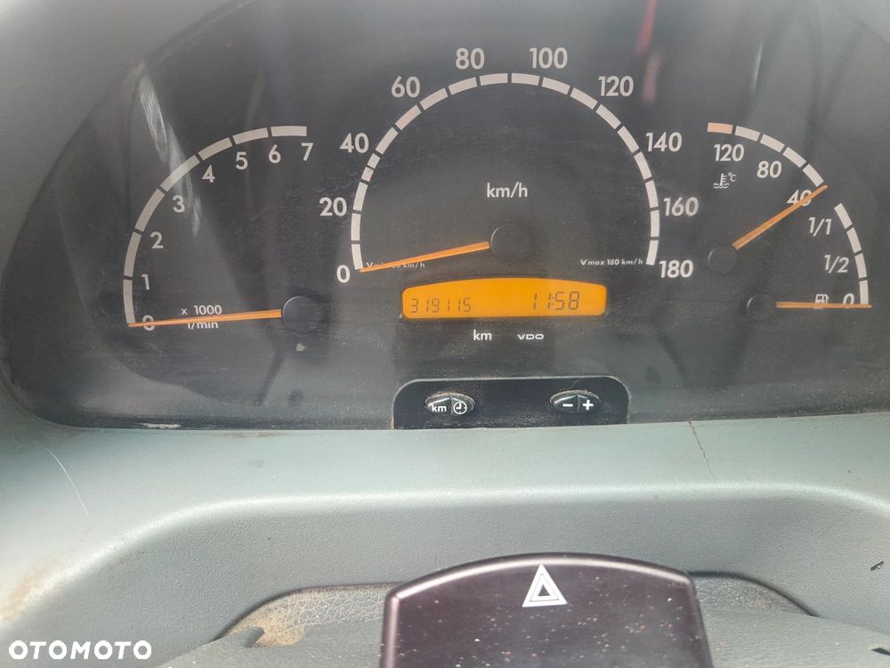 Mercedes-Benz SPRINTER - 5