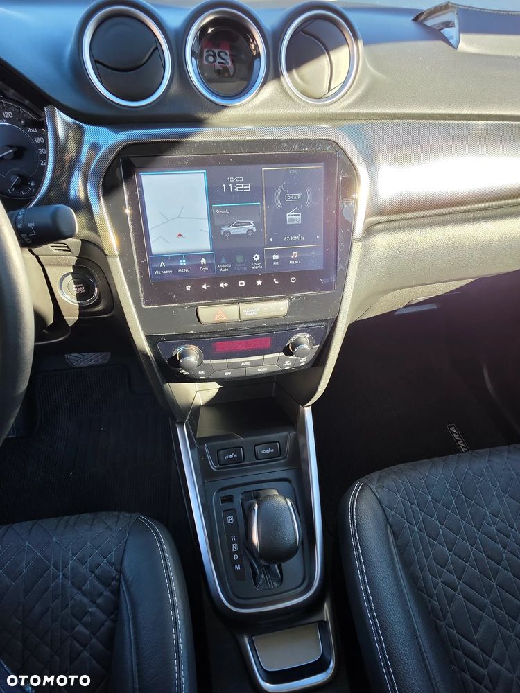 Suzuki Vitara - 26