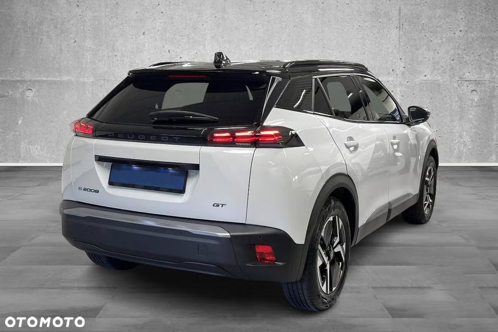Peugeot 2008 GT - 8