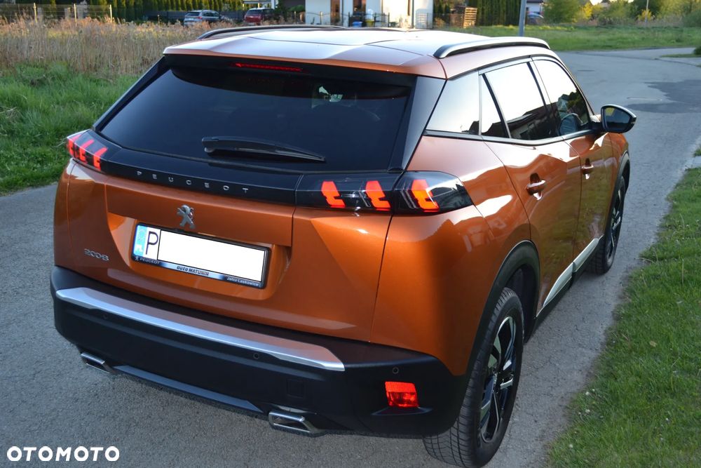 Peugeot 2008 1.2 PureTech Allure Pack S&S EAT8 - 10