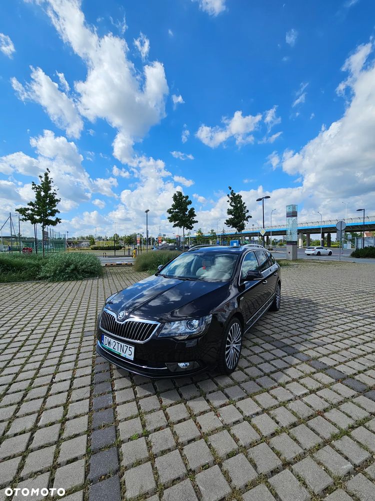 Skoda Superb 2.0 TDI L&K DSG - 3