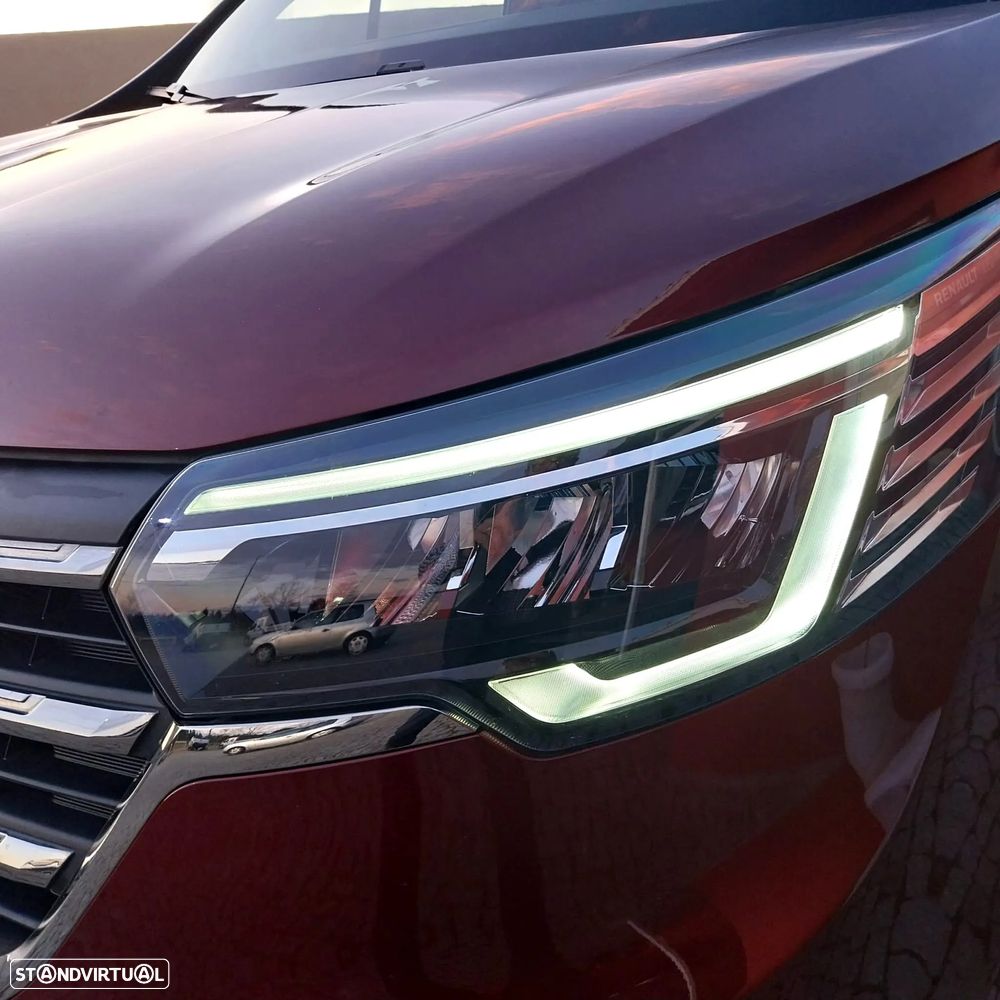 Renault Trafic 2.0 dCi L2H1 1.2T EDC - 23