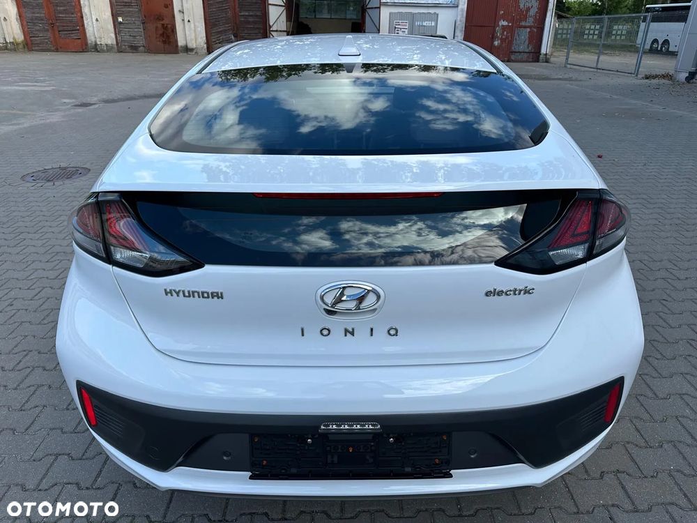 Hyundai IONIQ electric Premium - 17