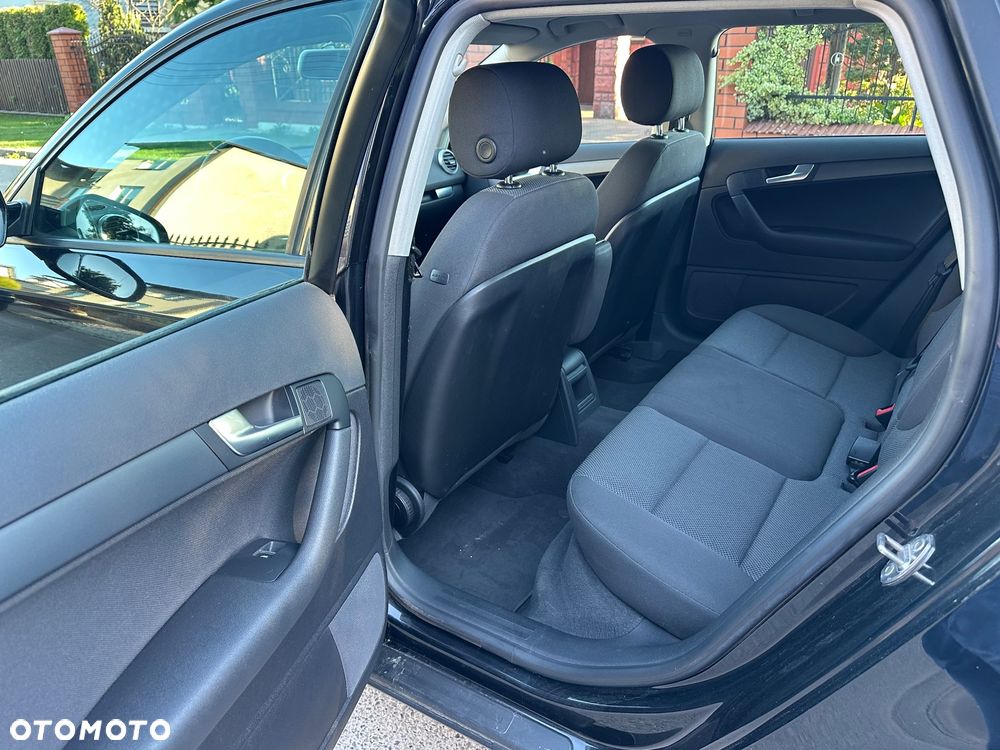 Audi A3 Sportback 1.6 TDI DPF Attraction - 16