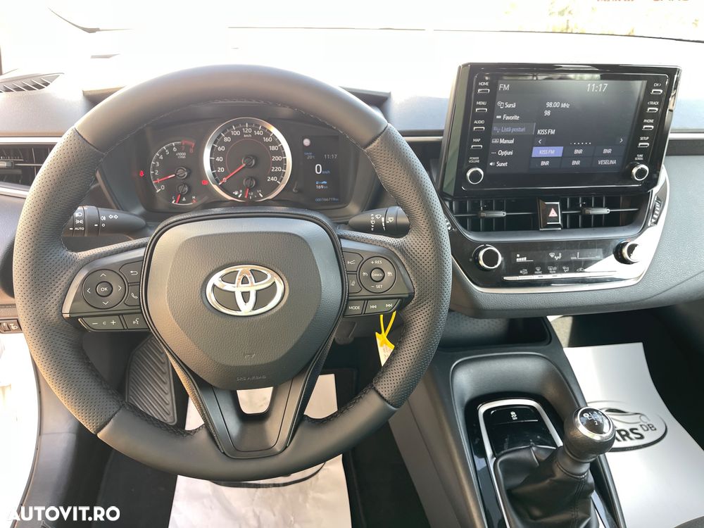Toyota Corolla Sedan 1.5 TNGA MT Business - 36