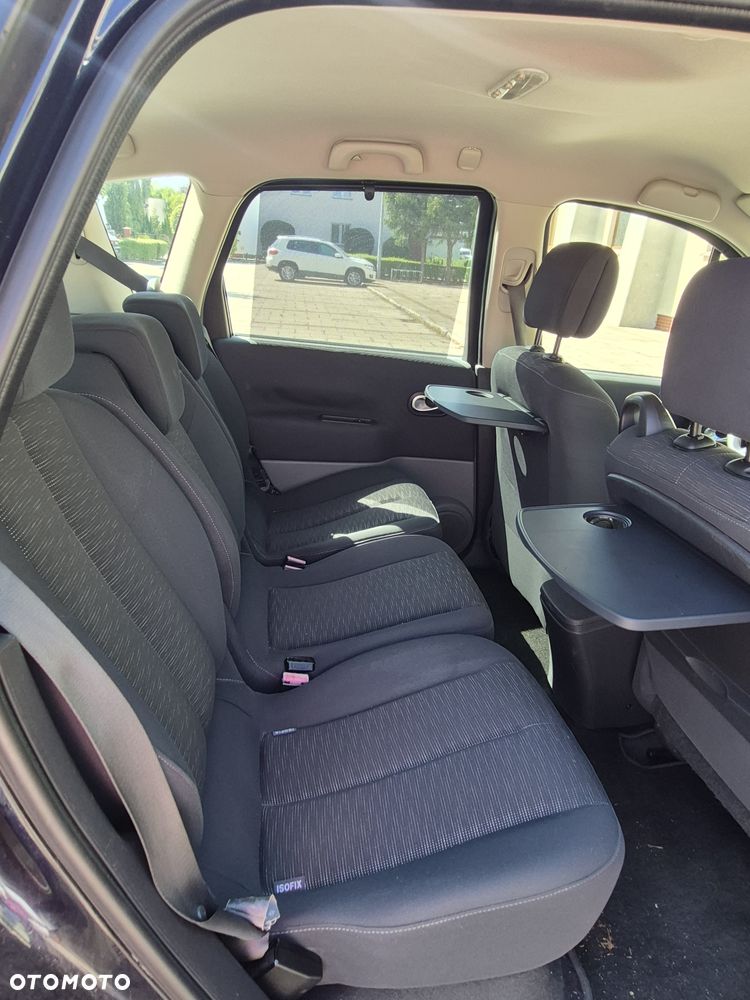 Renault Scenic 1.6 16V Confort Privilege - 9
