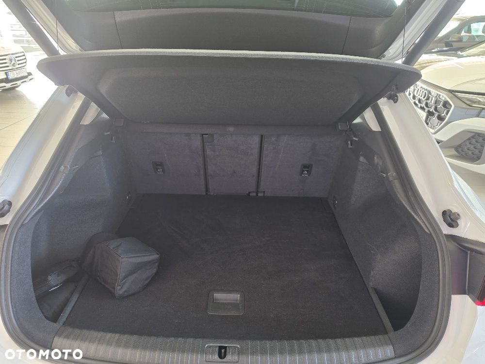 Audi Q3 Sportback - 14