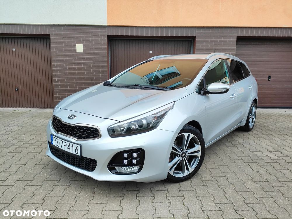 Kia Ceed 1.6 CRDi 136 ISG SW GT Line - 1