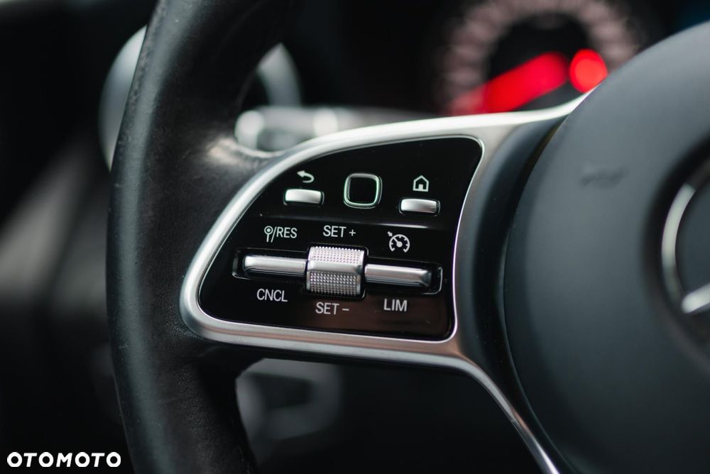 Mercedes-Benz GLC 200 d 4-Matic - 27