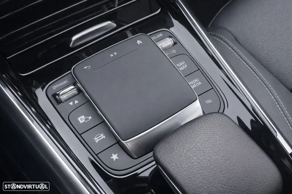 Mercedes-Benz GLA 250 e 8G-DCT Progressive - 11