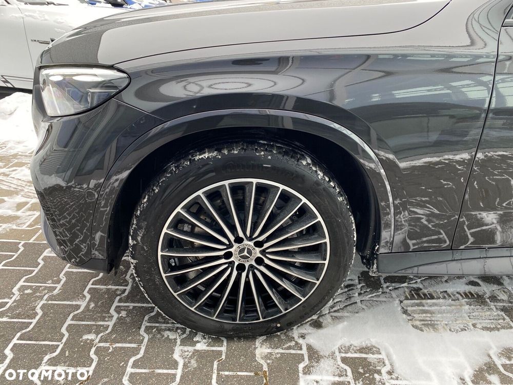 Mercedes-Benz GLC - 7