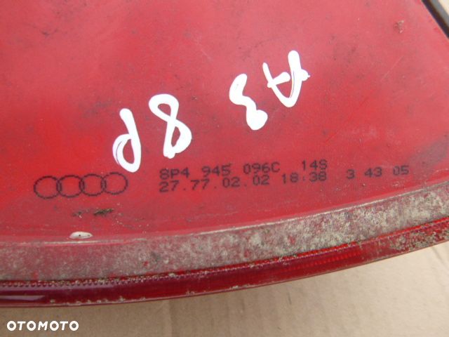 LAMPA PRAWY TYŁ PRAWA TYLNA AUDI A3 8P 5D - 7