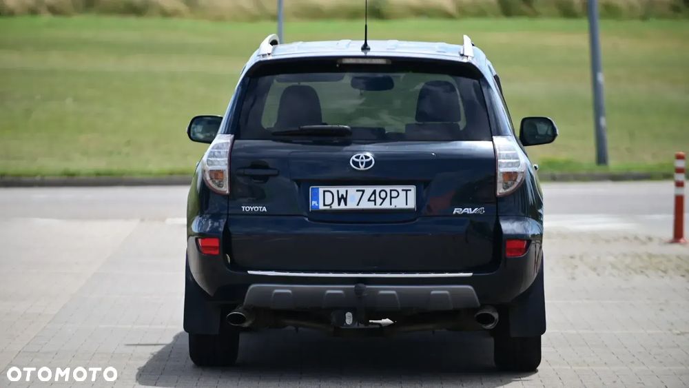 Toyota RAV4 2.2 D-4D 2010 - 6