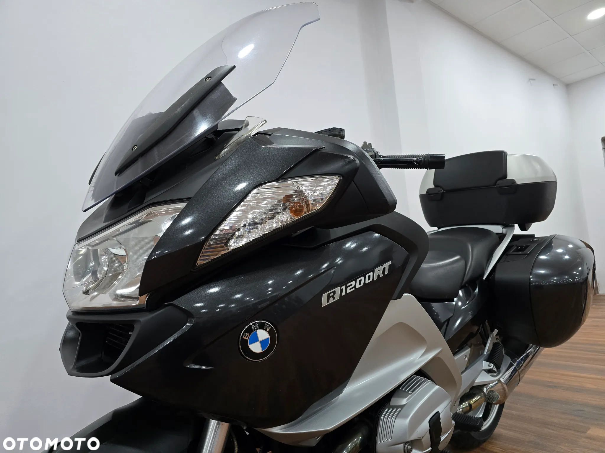BMW RT - 4
