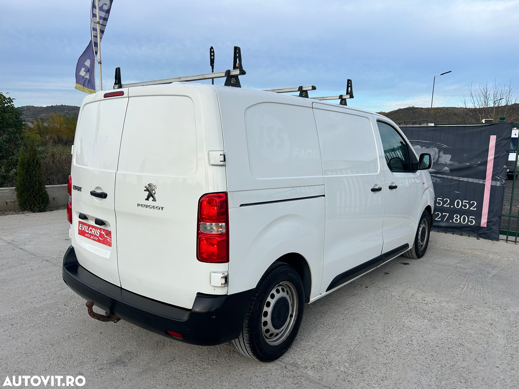 Peugeot Expert L2H1 - 8