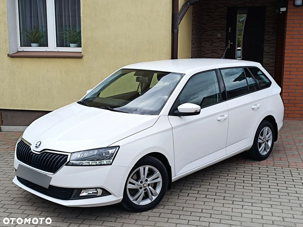 Skoda Fabia 1.0 TSI Ambition - 2