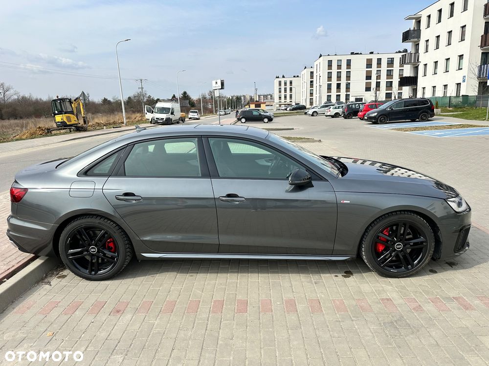 Audi A4 Limousine - 6