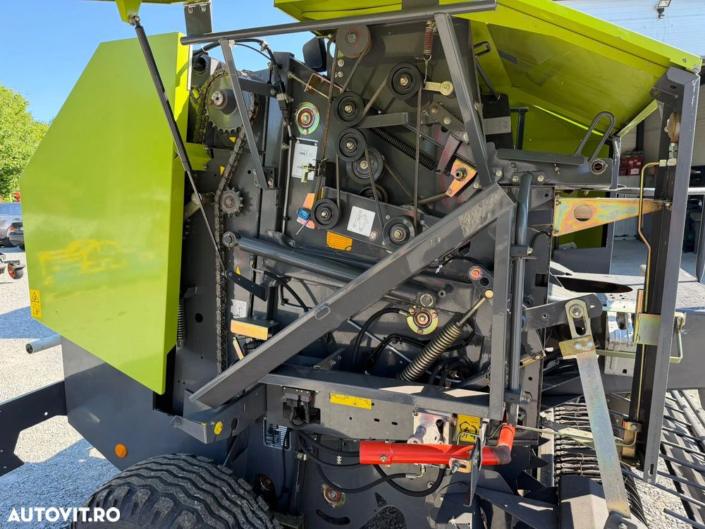 Claas Rollant 340 - 7