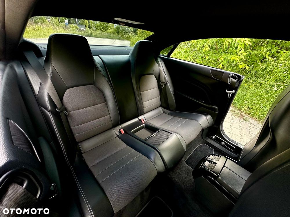 Mercedes-Benz Klasa E 200 9G-TRONIC Avantgarde - 19