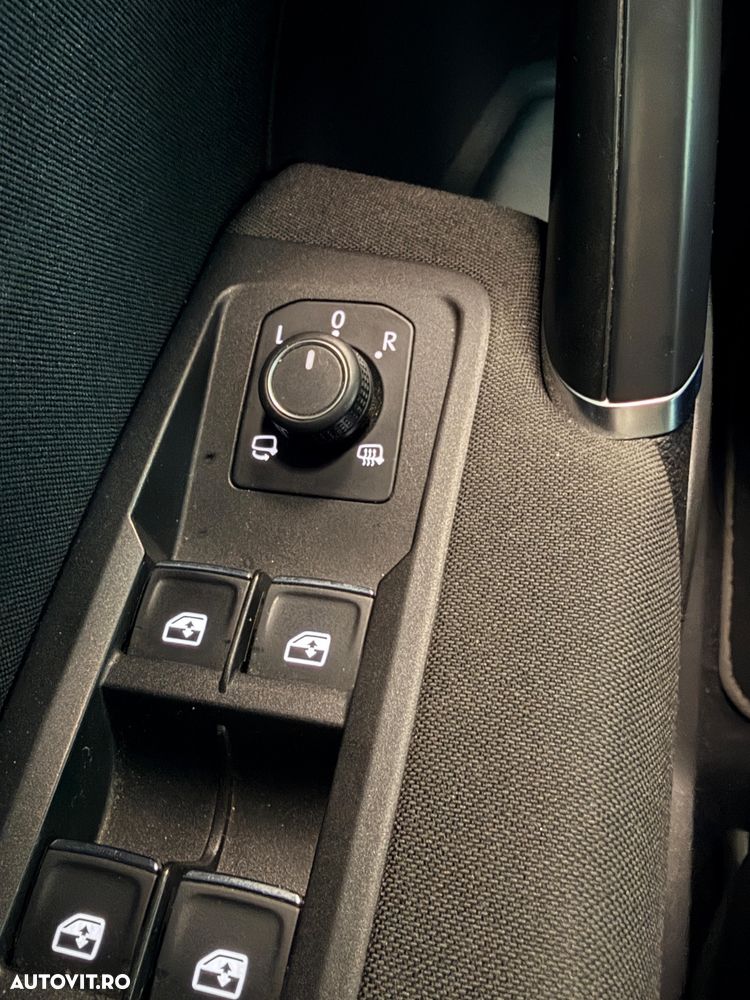 Volkswagen Touran 2.0 TDI SCR (BlueMotion Technology) DSG Comfortline - 19