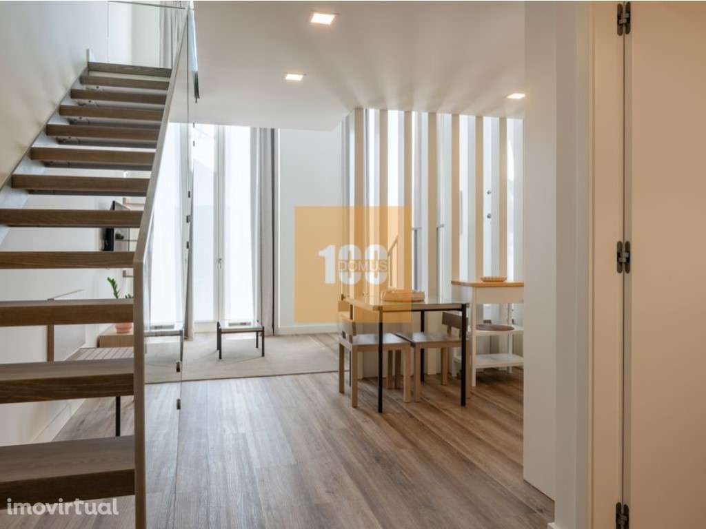 T1 com terraço na Serra do Pilar - Grande imagem: 2/16