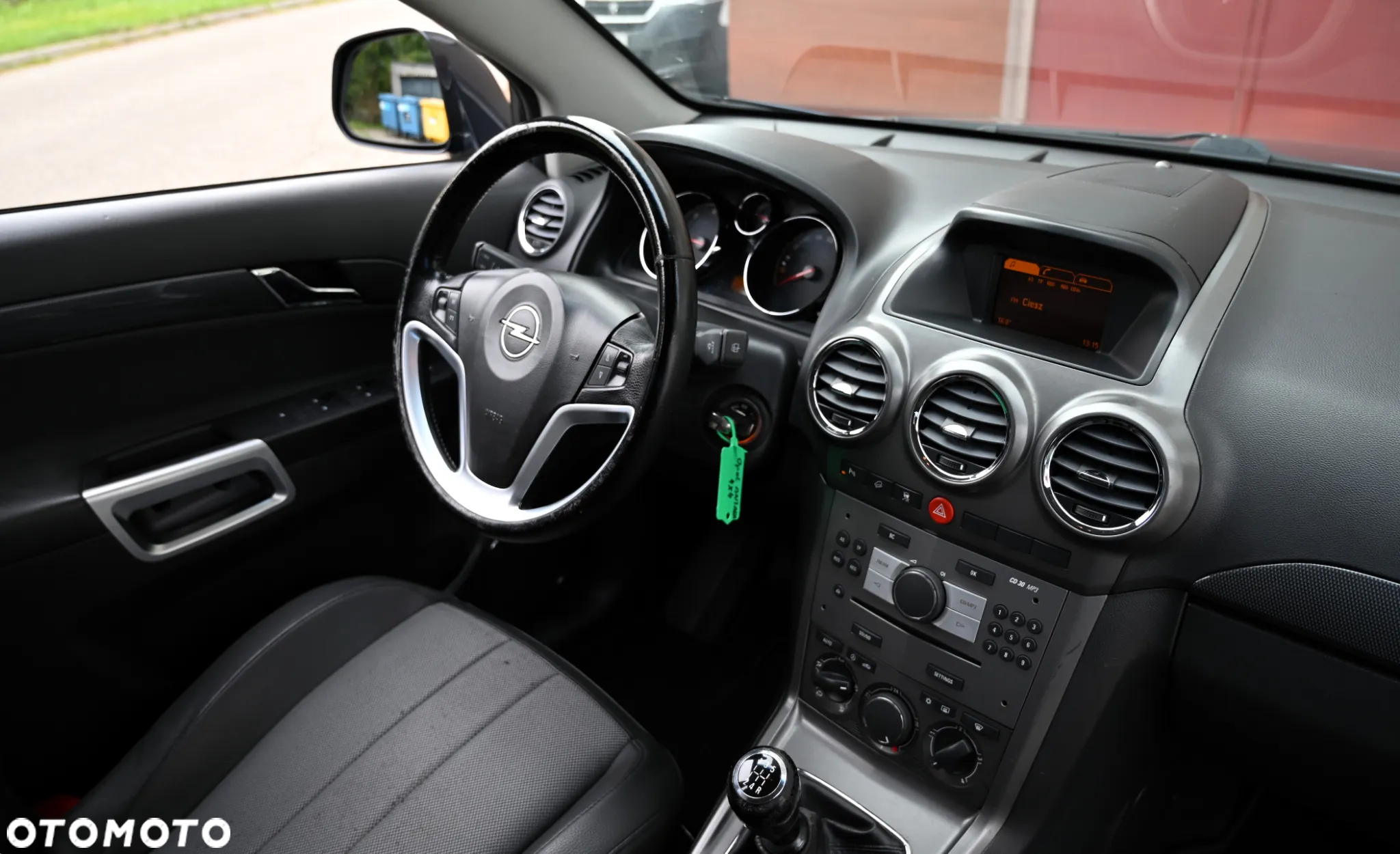 Opel Antara - 23