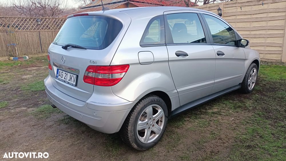 Mercedes-Benz B 180 CDI Autotronic Grand Edition - 7