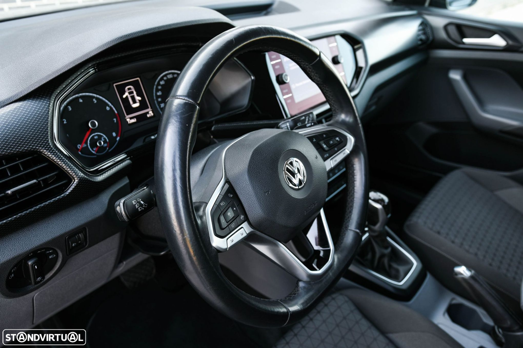 VW T-Cross - 12