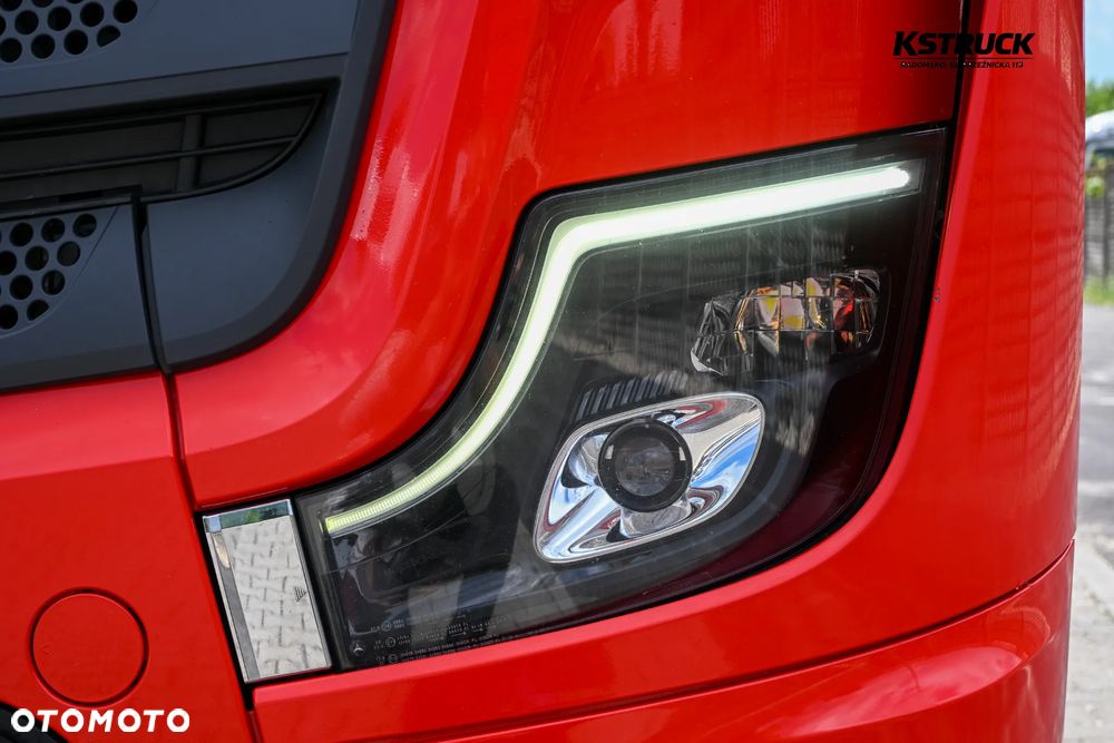 Mercedes-Benz Actros L - 10