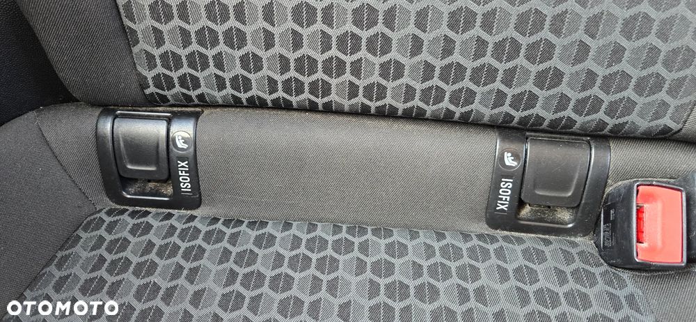 Opel Corsa 1.4 Enjoy - 37