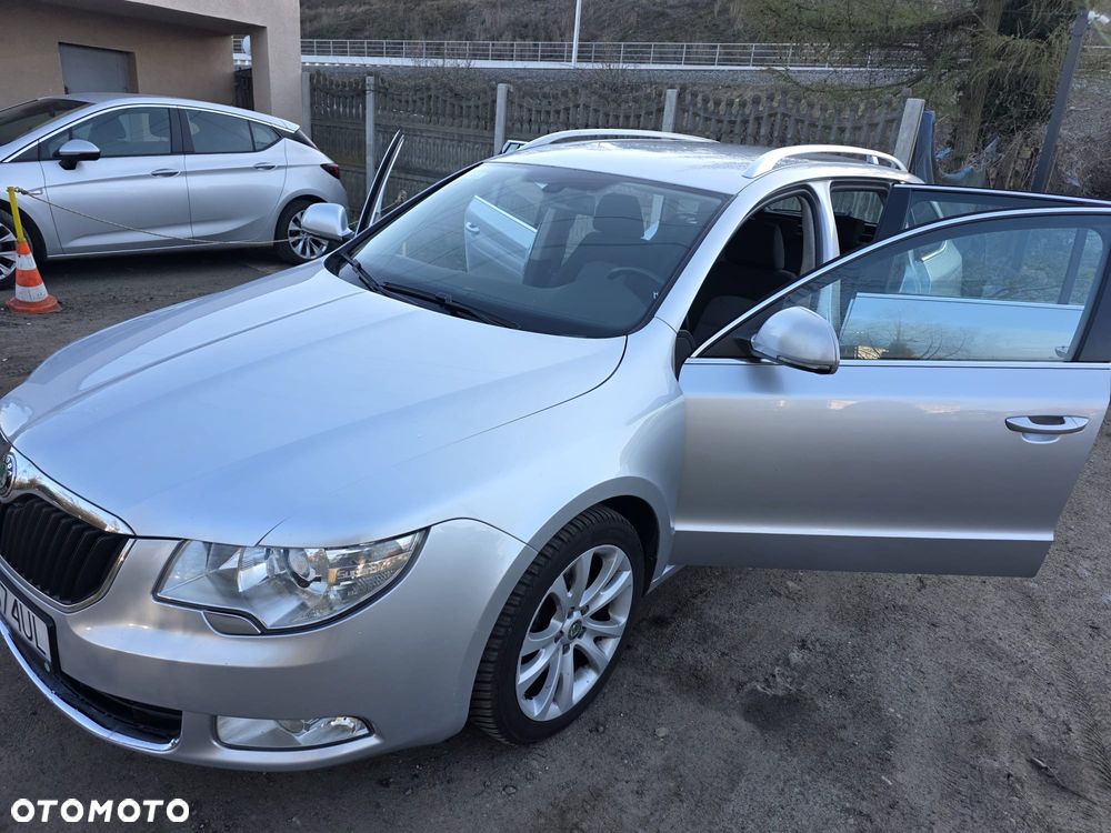 Skoda Superb 1.8 TSI Active DSG - 6