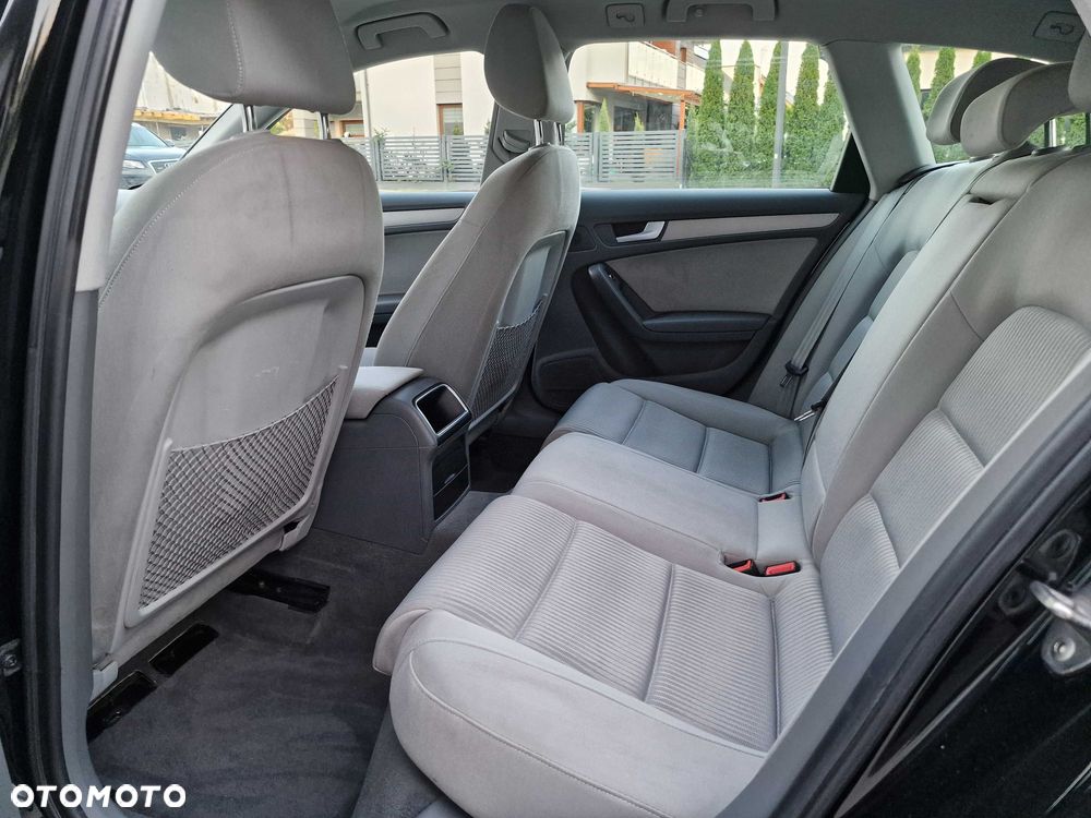 Audi A4 Avant - 6