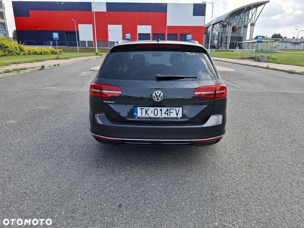 Volkswagen Passat 2.0 TDI BMT Highline DSG7 - 10