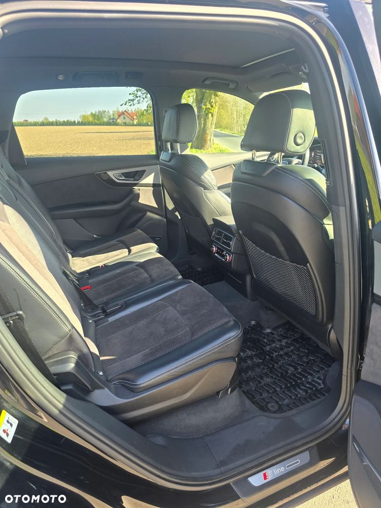 Audi Q7 - 28