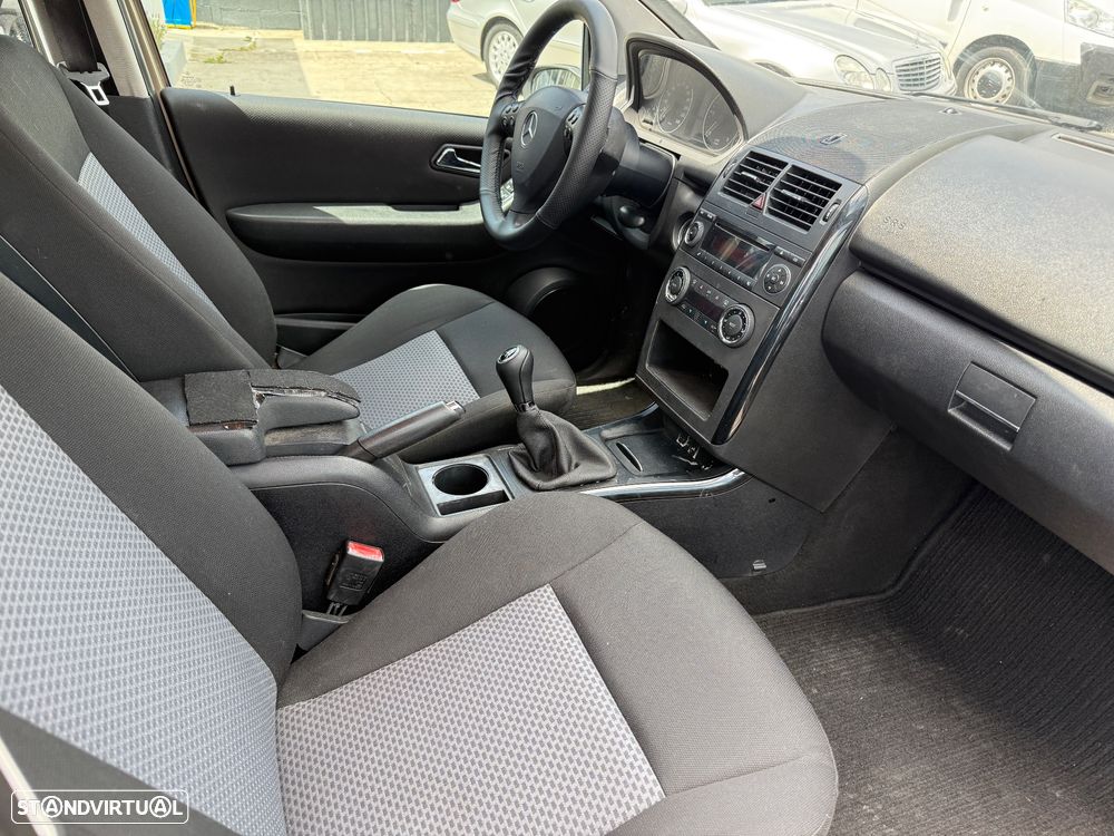 Mercedes-Benz A 180 CDI Avantgarde - 10