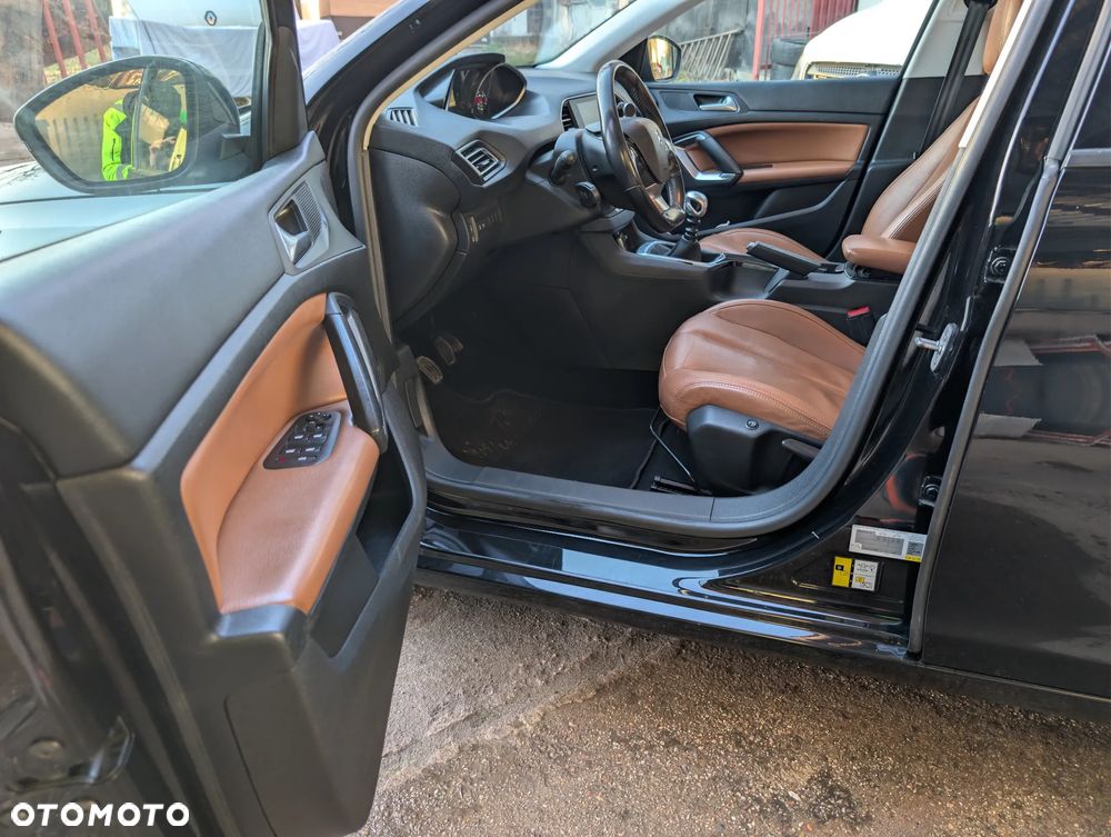 Peugeot 308 1.6 BlueHDi Active S&S - 6