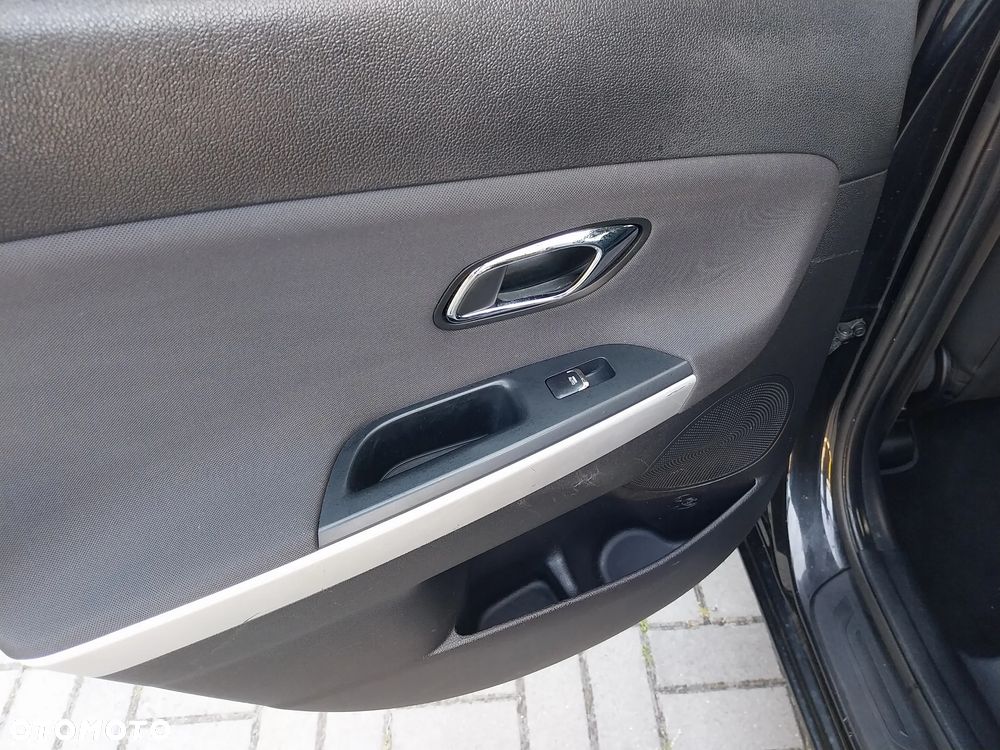 Kia Ceed 1.4 CVVT Dream Team Edition - 20
