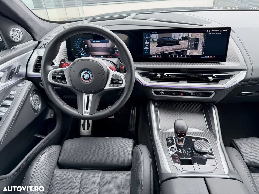 BMW XM 50e - 7