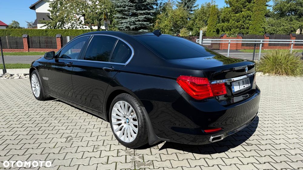 BMW Seria 7 740d xDrive - 7